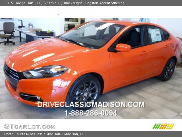 2015 Dodge Dart SXT in Vitamin C