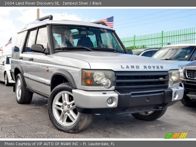 2004 Land Rover Discovery SE in Zambezi Silver