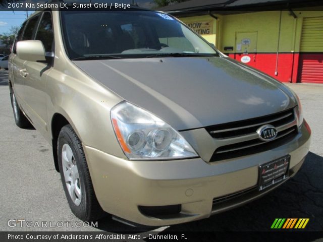 2007 Kia Sedona LX in Sunset Gold