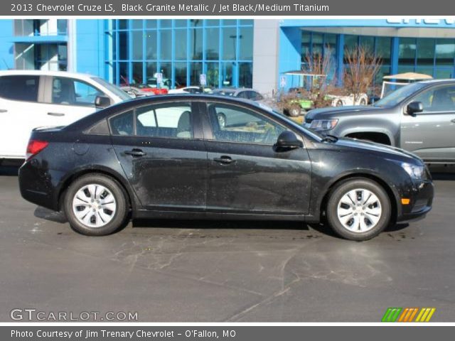 2013 Chevrolet Cruze LS in Black Granite Metallic