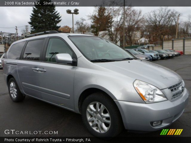 2008 Kia Sedona EX in Silver Metallic