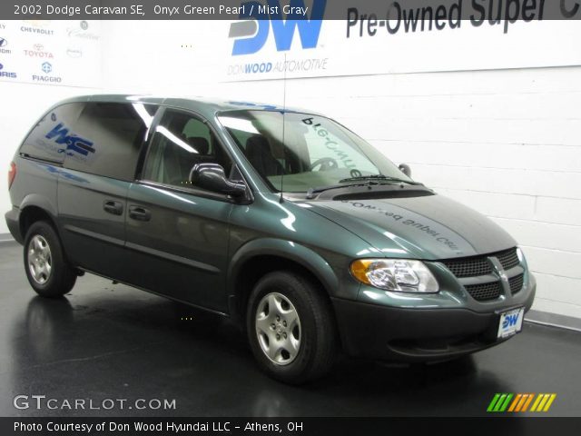 2002 Dodge Caravan SE in Onyx Green Pearl