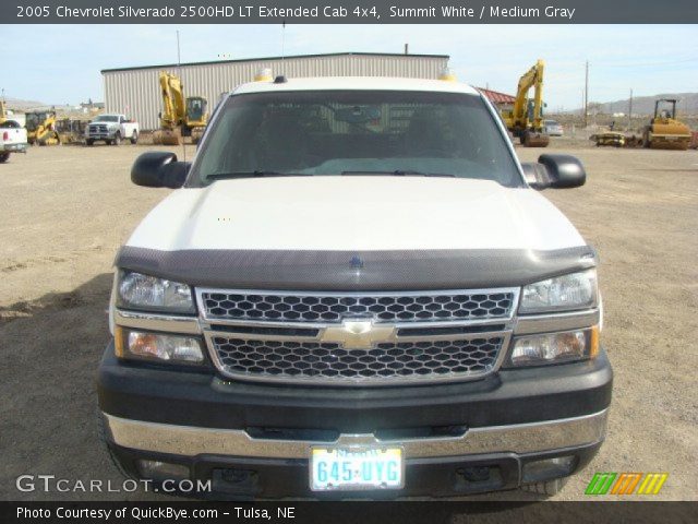 2005 Chevrolet Silverado 2500HD LT Extended Cab 4x4 in Summit White