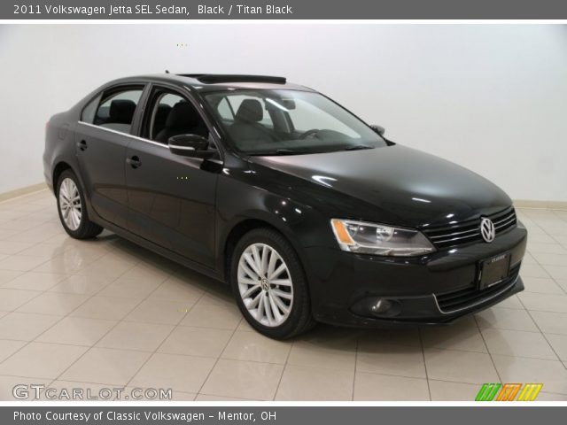 2011 Volkswagen Jetta SEL Sedan in Black