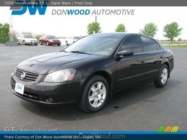 2005 Nissan Altima 2.5 S in Super Black
