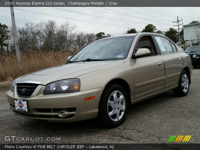 2005 Hyundai Elantra GLS Sedan in Champagne Metallic