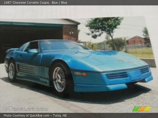 1987 Chevrolet Corvette Coupe in Blue