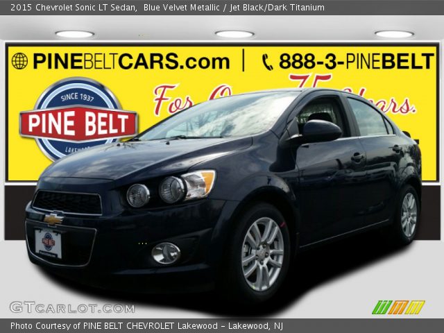 2015 Chevrolet Sonic LT Sedan in Blue Velvet Metallic