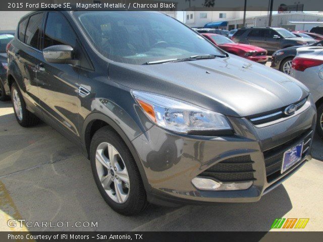 2015 Ford Escape SE in Magnetic Metallic
