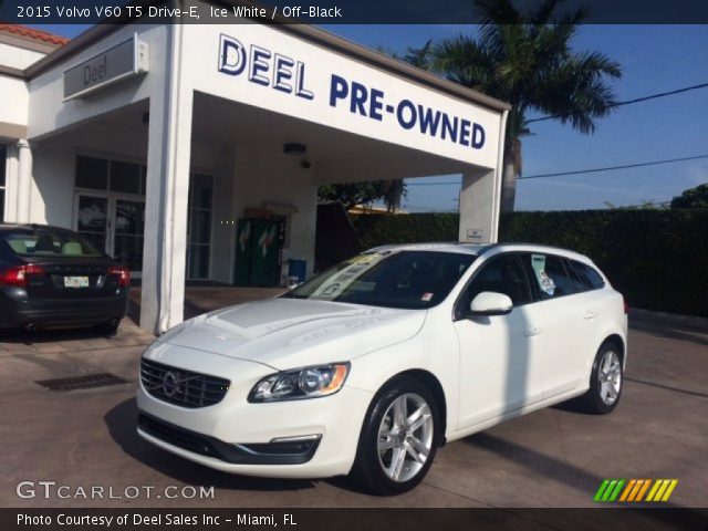 2015 Volvo V60 T5 Drive-E in Ice White