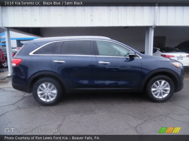 2016 Kia Sorento LX in Blaze Blue