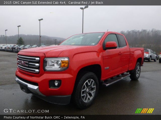 2015 GMC Canyon SLE Extended Cab 4x4 in Cardinal Red