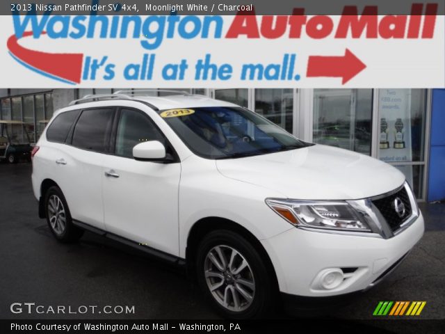 2013 Nissan Pathfinder SV 4x4 in Moonlight White