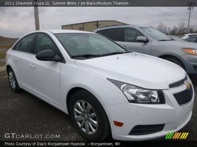 2011 Chevrolet Cruze LS in Summit White