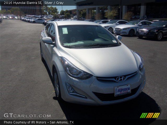 2016 Hyundai Elantra SE in Silver