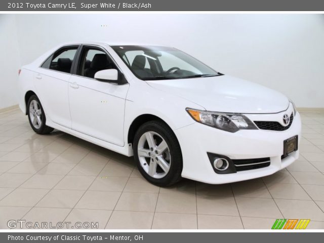 2012 Toyota Camry LE in Super White