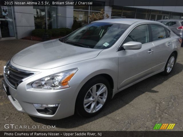 2015 Nissan Altima 2.5 SV in Brilliant Silver