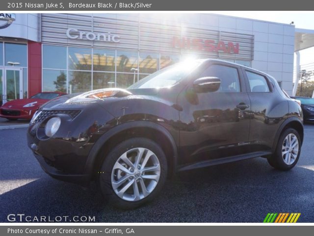 2015 Nissan Juke S in Bordeaux Black