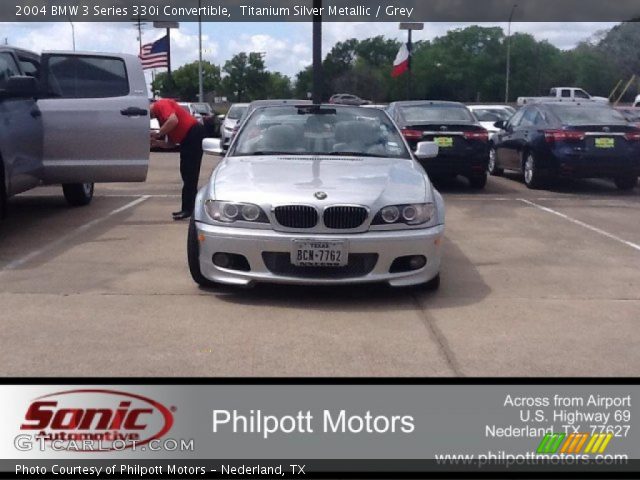 2004 BMW 3 Series 330i Convertible in Titanium Silver Metallic