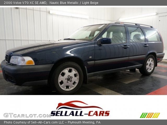 2000 Volvo V70 XC SE AWD in Nautic Blue Metallic