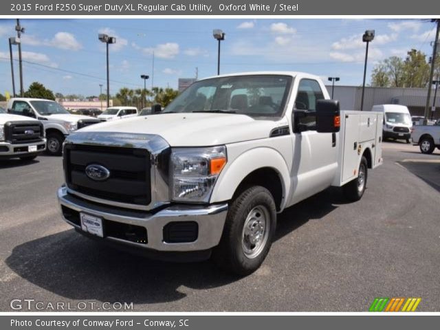 2015 Ford F250 Super Duty XL Regular Cab Utility in Oxford White