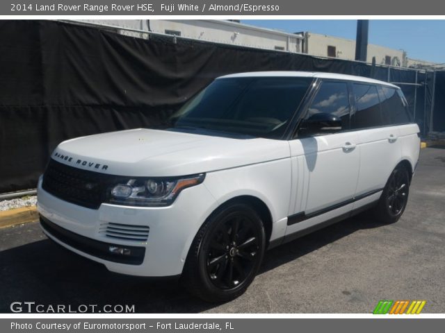 2014 Land Rover Range Rover HSE in Fuji White