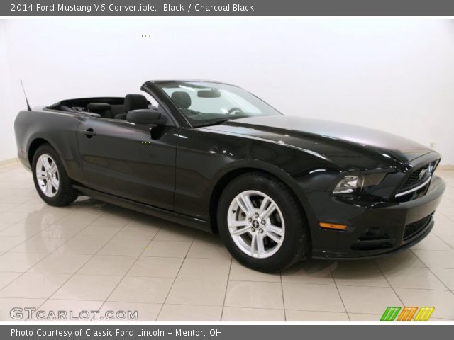 2014 Ford Mustang V6 Convertible in Black