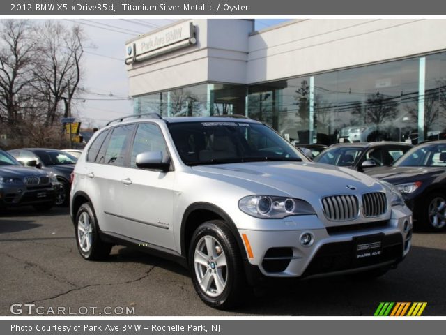 2012 BMW X5 xDrive35d in Titanium Silver Metallic