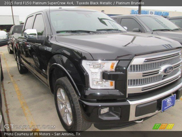 2015 Ford F150 Platinum SuperCrew 4x4 in Tuxedo Black Metallic