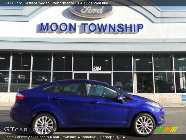 2014 Ford Fiesta SE Sedan in Performance Blue