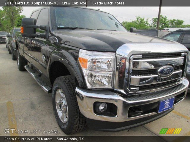 2015 Ford F350 Super Duty XLT Crew Cab 4x4 in Tuxedo Black