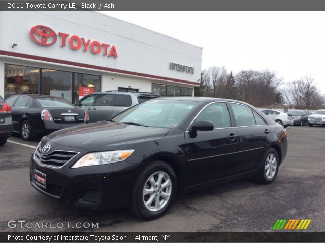 2011 Toyota Camry LE in Black