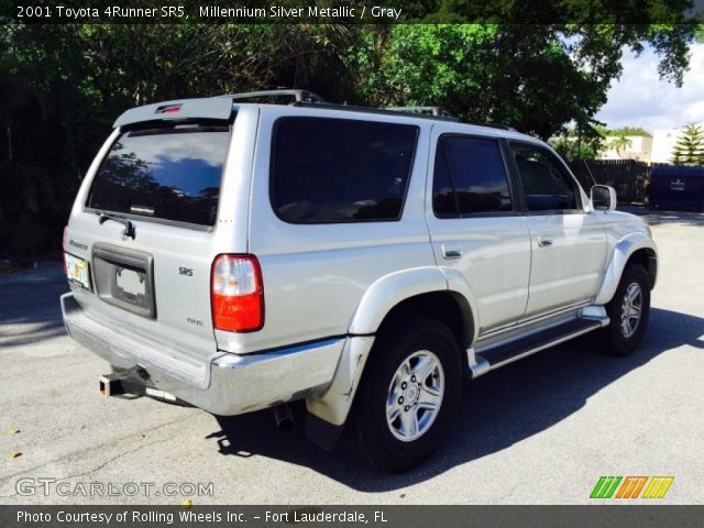 2001 Toyota 4Runner SR5 in Millennium Silver Metallic
