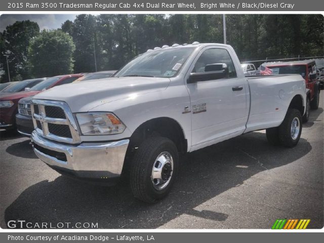 2015 Ram 3500 Tradesman Regular Cab 4x4 Dual Rear Wheel in Bright White