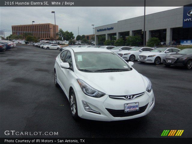 2016 Hyundai Elantra SE in White