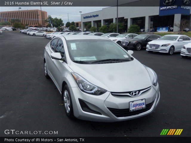 2016 Hyundai Elantra SE in Silver