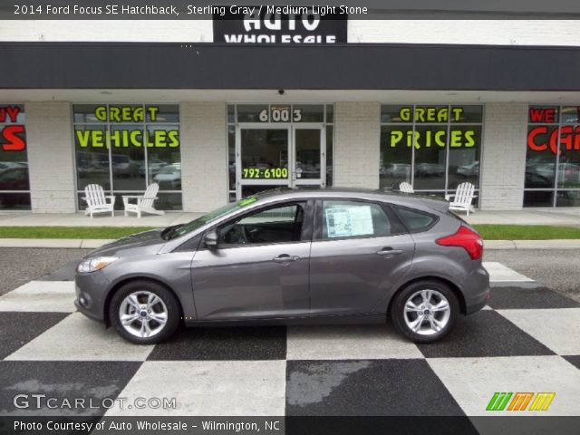 2014 Ford Focus SE Hatchback in Sterling Gray