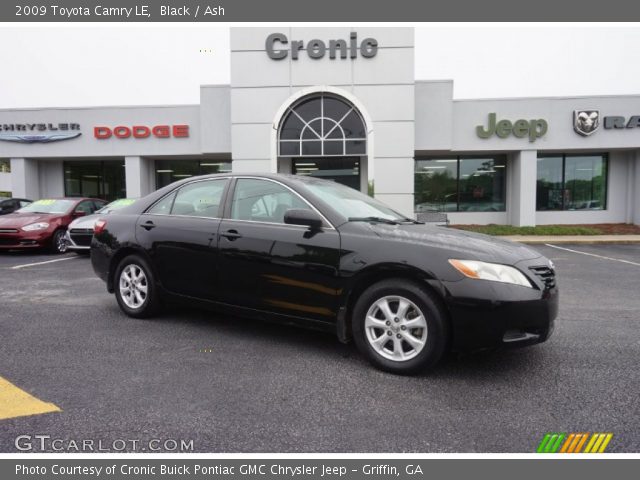 2009 Toyota Camry LE in Black