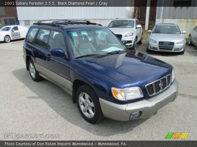 2001 Subaru Forester 2.5 S in Black Diamond Pearl