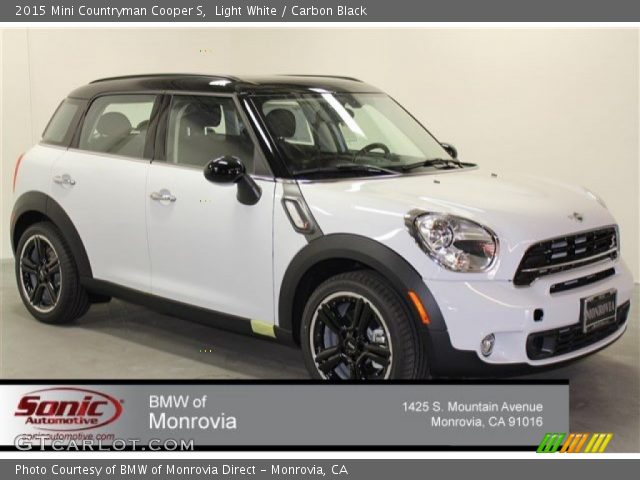 2015 Mini Countryman Cooper S in Light White