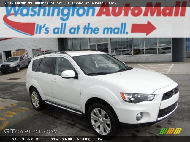 2012 Mitsubishi Outlander SE AWD in Diamond White Pearl
