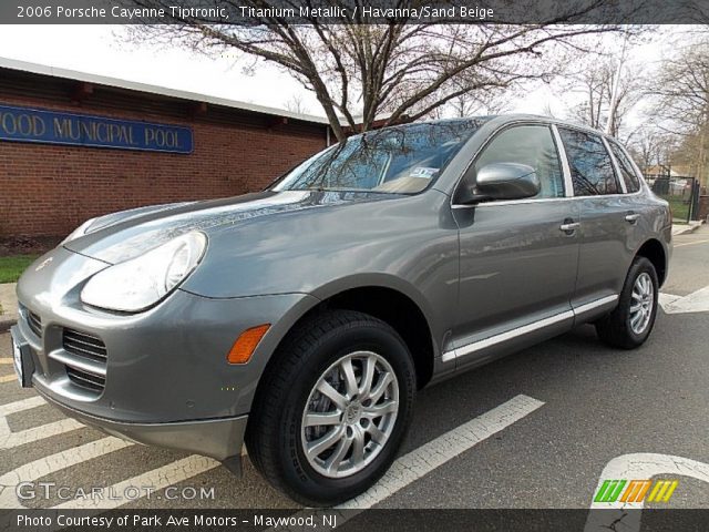 2006 Porsche Cayenne Tiptronic in Titanium Metallic