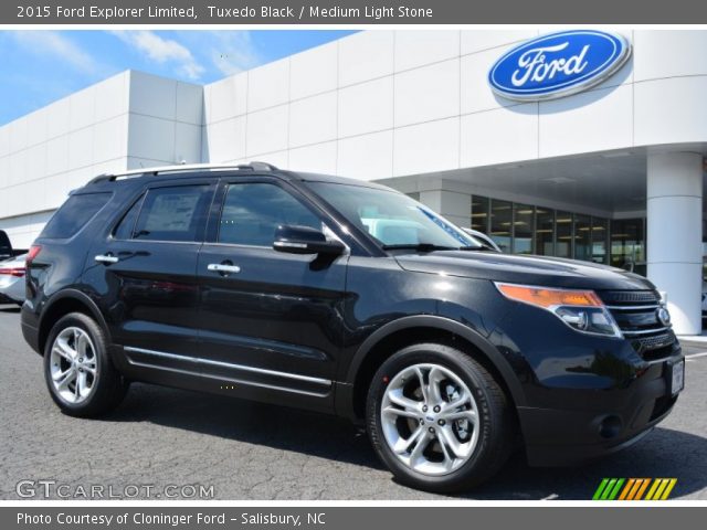 2015 Ford Explorer Limited in Tuxedo Black