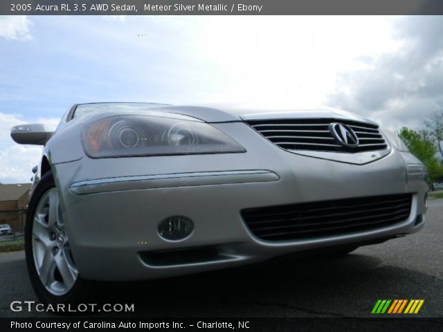 2005 Acura RL 3.5 AWD Sedan in Meteor Silver Metallic