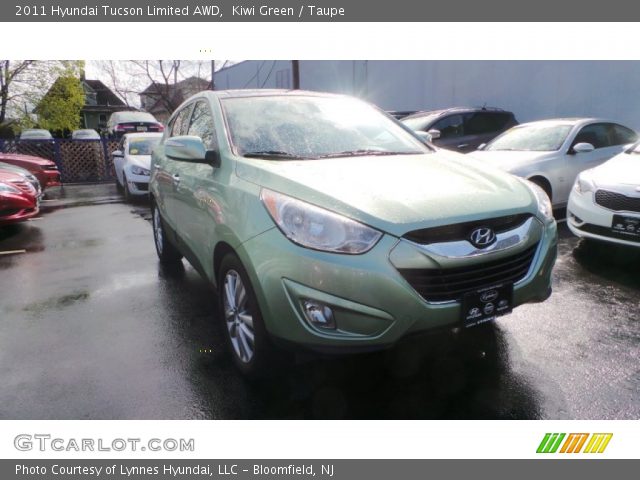 2011 Hyundai Tucson Limited AWD in Kiwi Green