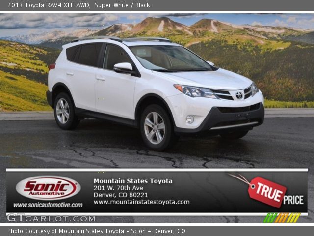 2013 Toyota RAV4 XLE AWD in Super White