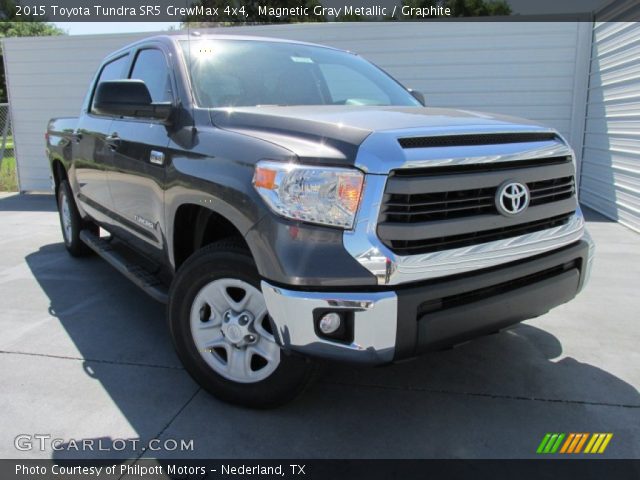 2015 Toyota Tundra SR5 CrewMax 4x4 in Magnetic Gray Metallic