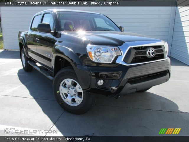 2015 Toyota Tacoma V6 PreRunner Double Cab in Black
