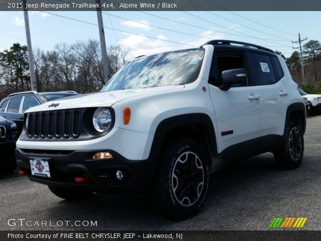 Alpine White 2015 Jeep Renegade Trailhawk 4x4 Black