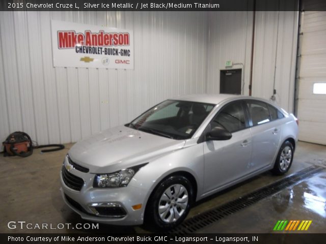 2015 Chevrolet Cruze L in Silver Ice Metallic